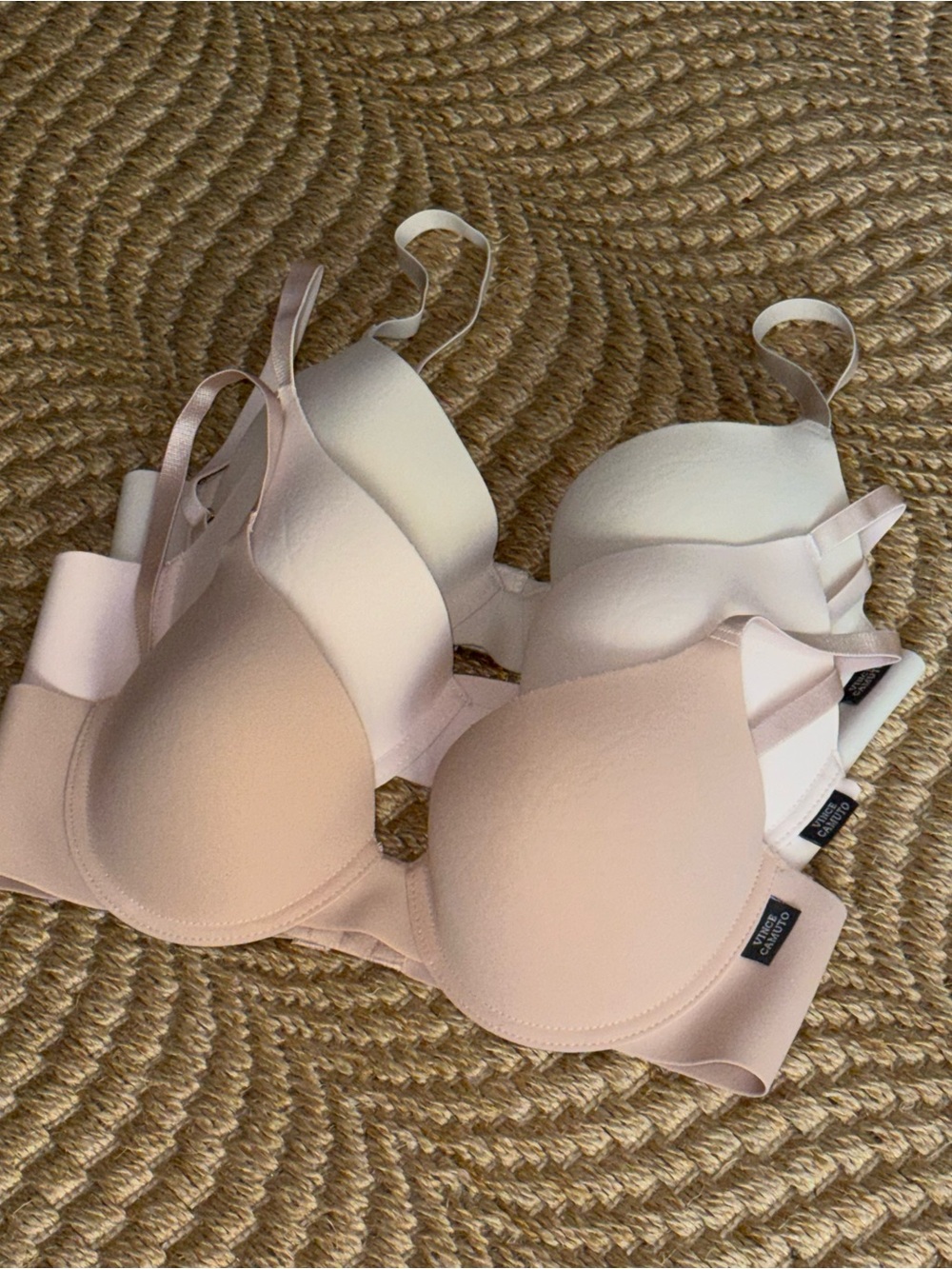Vince Camuto 34b Everyday Smooth T-Shirt Bra Set of 3 Underwire Nude Pink Cream